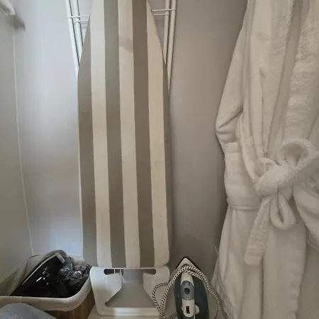 Lazuli Beachfront Sea View Ap 37 * Larnaca